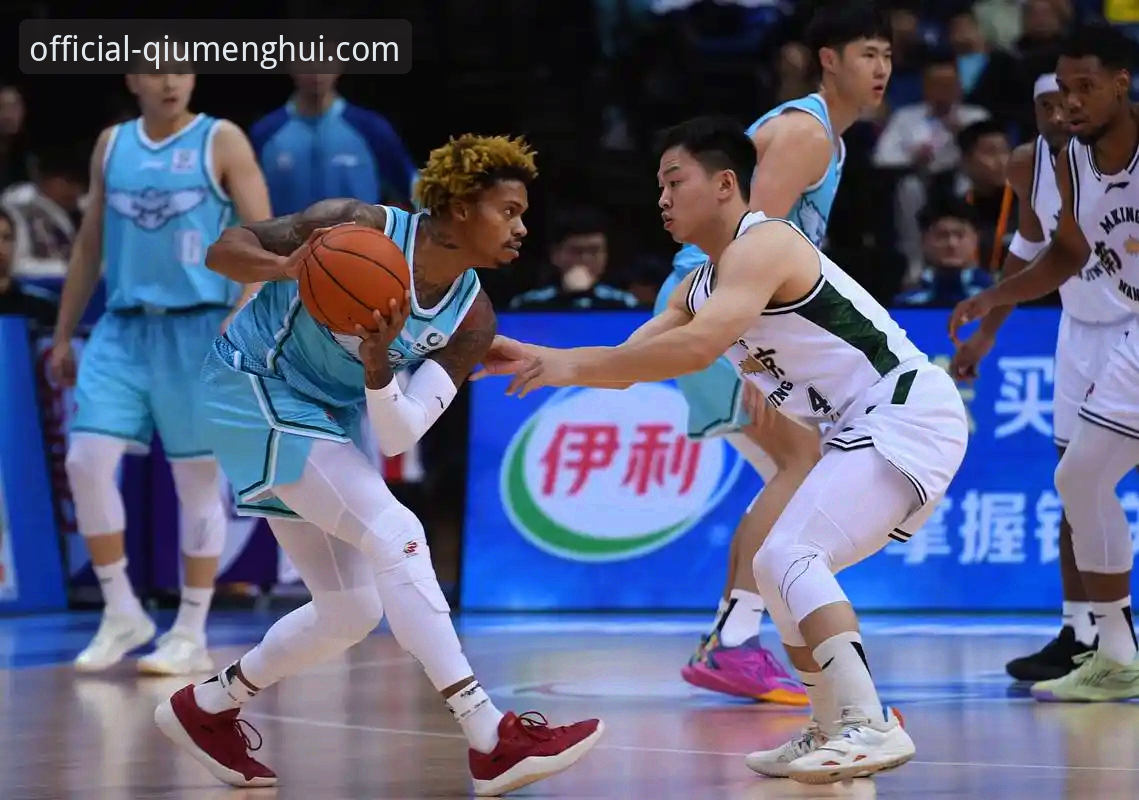 CBA季后赛首轮全景评测：山西2-0横扫青岛晋级，奈特全能表现引领团队攻势体验报告